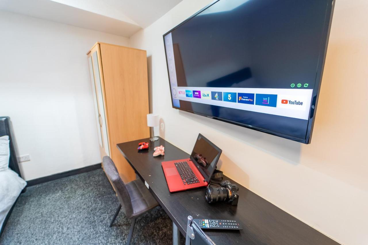 Staysa Equipped Studios Near Qe And Uob In Guesthouse Close To The City! Birmingham Phòng bức ảnh