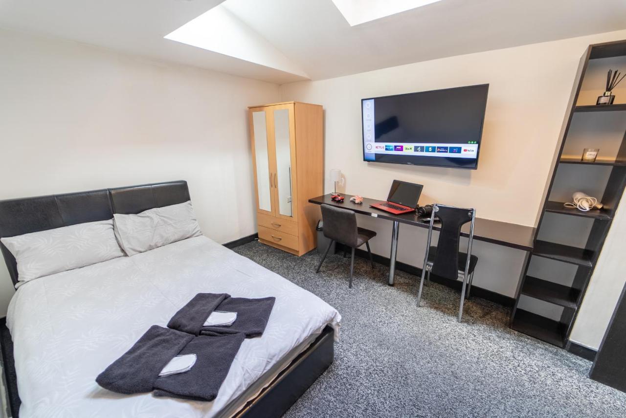 Staysa Equipped Studios Near Qe And Uob In Guesthouse Close To The City! Birmingham Phòng bức ảnh