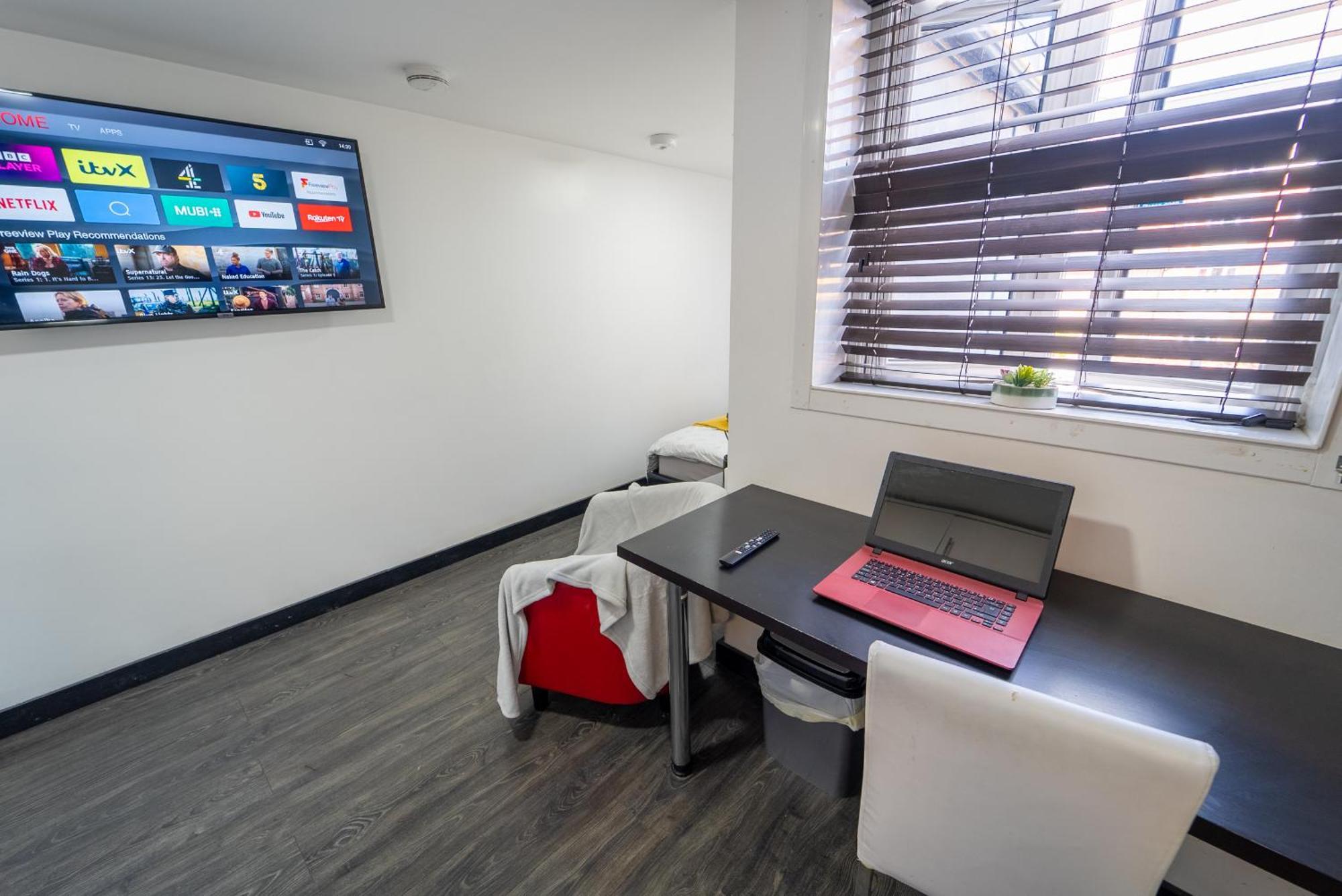 Staysa Equipped Studios Near Qe And Uob In Guesthouse Close To The City! Birmingham Phòng bức ảnh